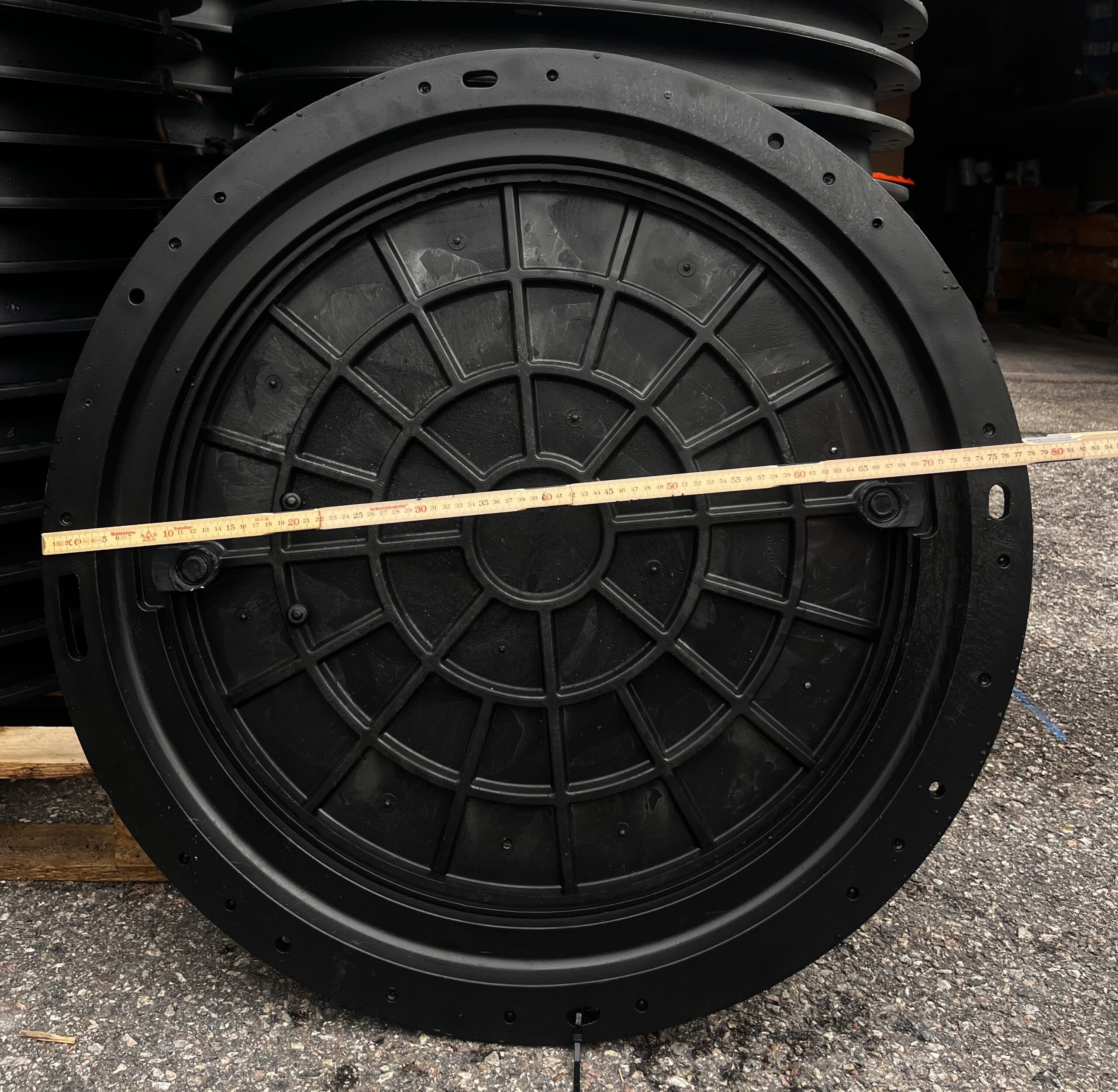 Brunnslock plast lättvikt 600/750mm A15 - Bild 3