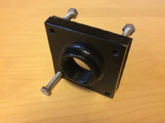 Flänsanslutning med G 32 inv. gänga..