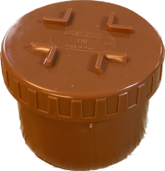 Mark cleanout cap threaded with bumper 110mm